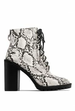 SOME Run The Night - Snake Shoes