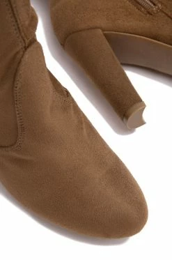 WDIVA Rise To The Top - Brown Shoes