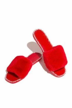 WDIVA Cute Chill - Red Shoes