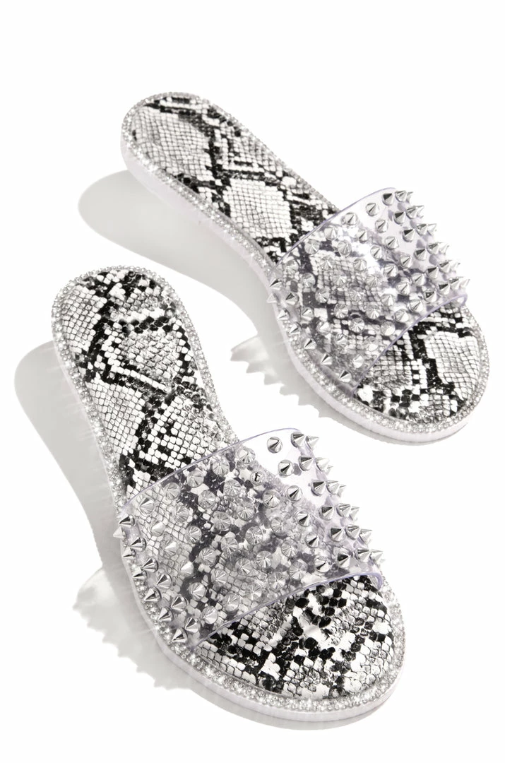 WDIVA Wild Stunner - Snake