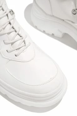 RFRESH Mollie - White