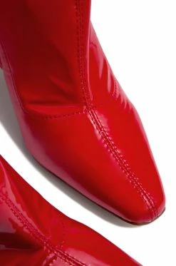 LILIA Shoes High Alert - Red