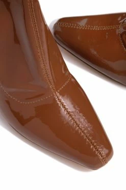 LILIA High Alert - Tan Shoes
