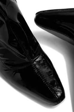 LILIA High Alert - Black