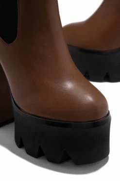 SOME Royale - Mocha Shoes