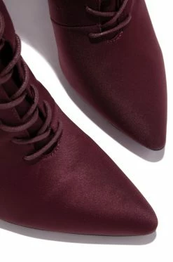 LILIA Shoes Weekend Strut - Wine