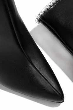 SOME Iconic Sights - Black