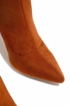 SOME Hit The Town - Rust Shoes