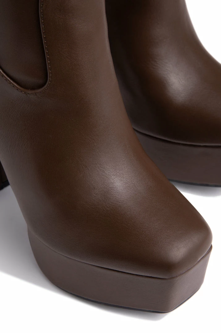 SOME Adrienna - Mocha Shoes