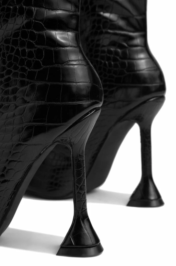 SOME Milenka - Black Shoes