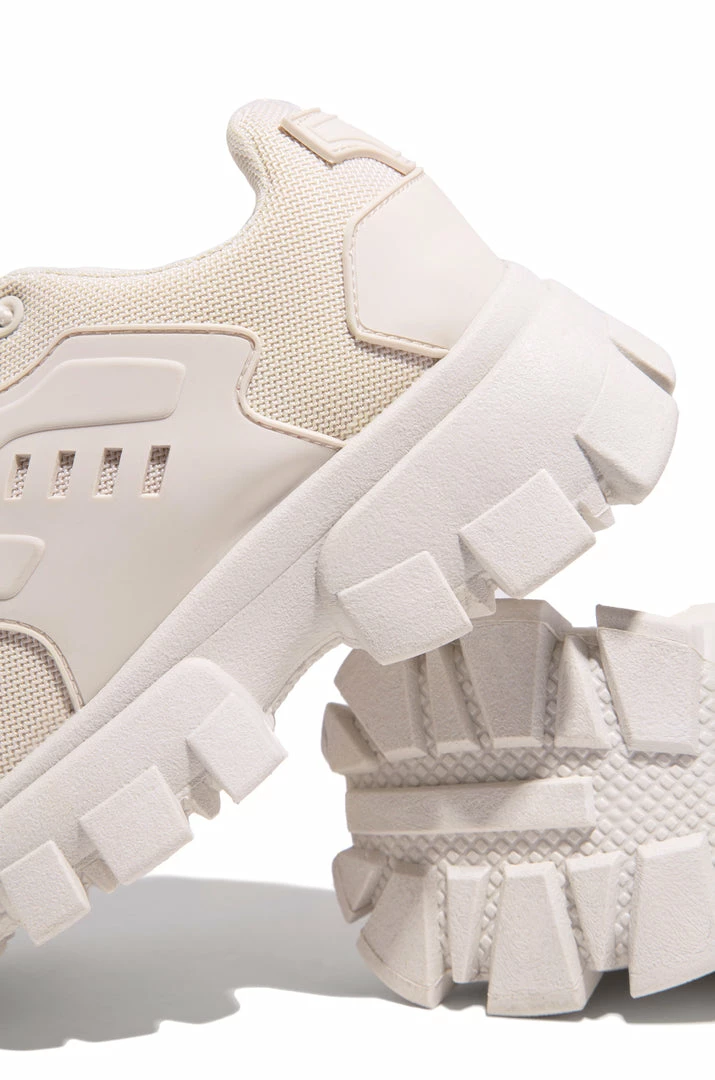 LEMND Champion Moves - Bone Shoes