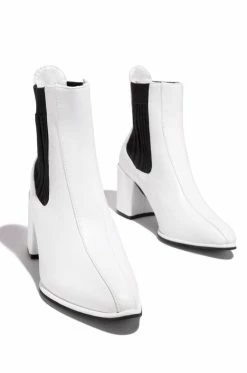 SOME La Dolce Vita - White Shoes