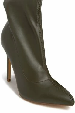 LILIA Sultry Touch - Olive