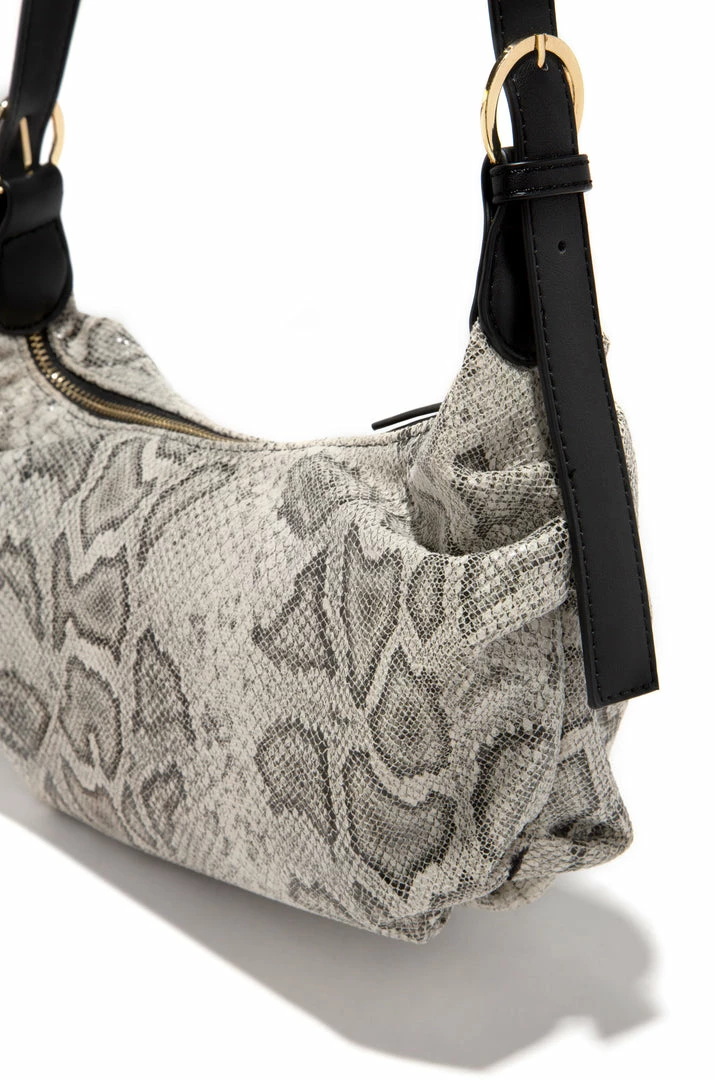 UR Accessories Sheyla - Black