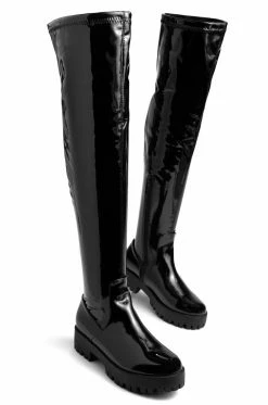 WDIVA Stacya - Black Pat Shoes