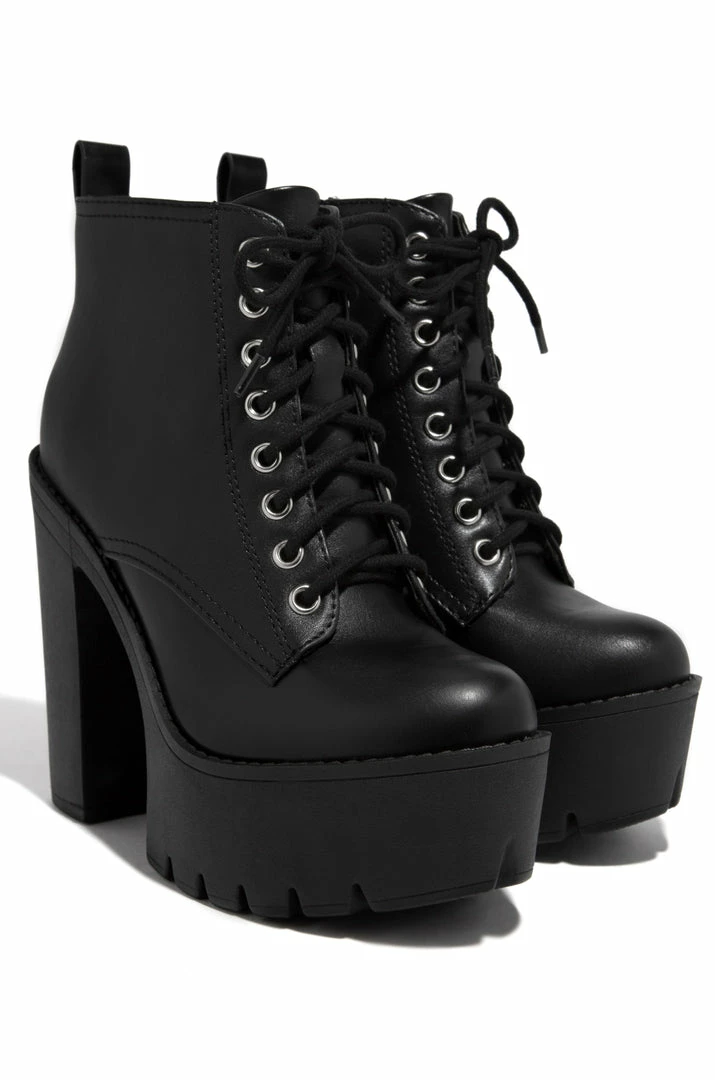 SODA Moonlight - Black