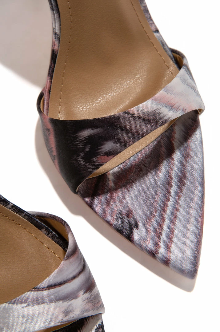 SOME Shoes Anali - Black Multi