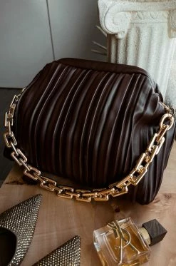 UR Accessories Lavish Taste - Mocha