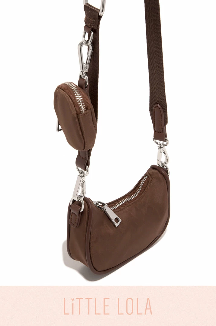 UR IG Queen - Mocha Accessories