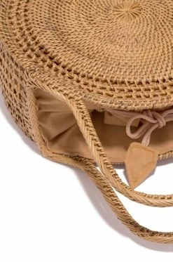 EVR Tropical Oasis - Tan Accessories