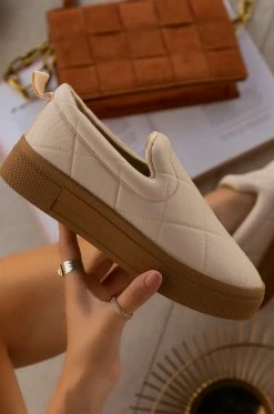 SOME Chill Getaway - Bone