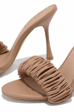 OLVJAY Silvye - Nude