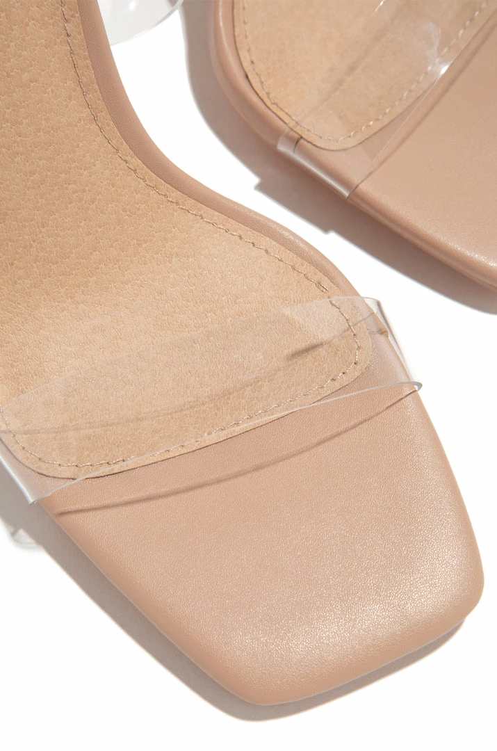 OLVJAY Elisabel - Nude