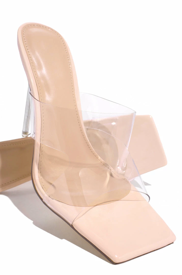 WDIVA Who's That Girl - Nude