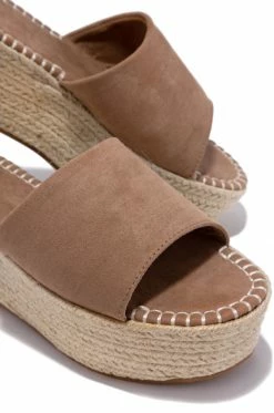 BBOO Tulum Diaries - Camel