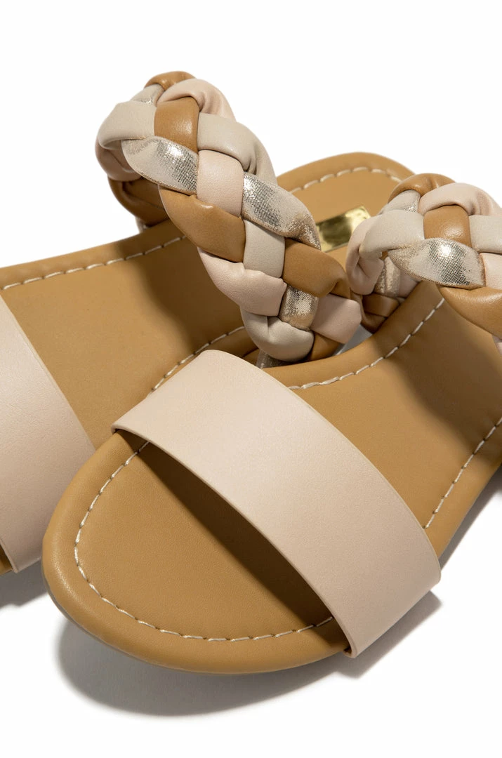 QUPD Amalya - Nude Shoes