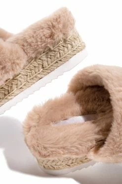 SODA Cozy Friday Faux-Fur Sandal - Nude