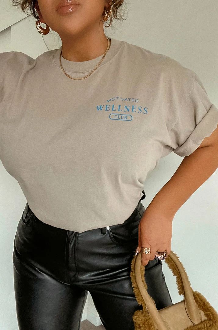 MSLOLA Clothing Motivated Wellness Club - Nude