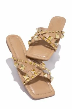 CAPEROBB Weekend Vacay - Nude