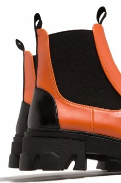 LEMND Leone - Orange Shoes