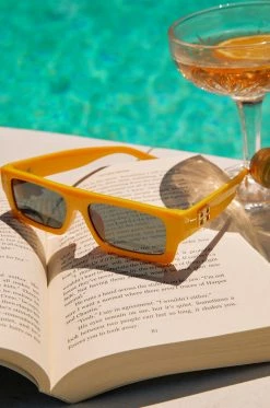 H Dakota - Orange Accessories