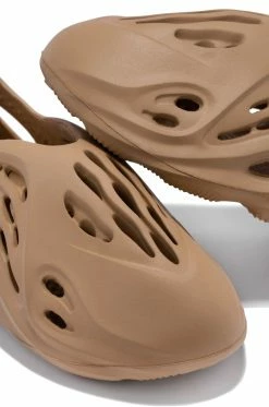 NATBREEZE Iroh - Sand Shoes