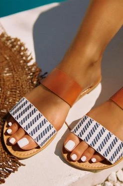 QUPD Spring Breaker - Tan Multi