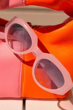 Summer Vibes - Pink Accessories