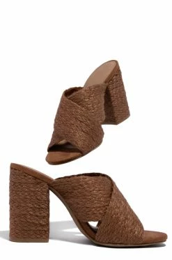 QUPD Shoes Summer Icon - Tan