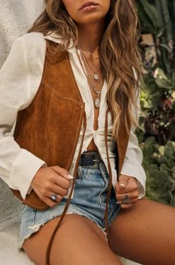 Clothing Sunset Road - Brown