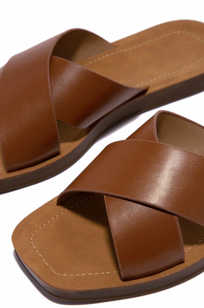 WDIVA Living Life - Tan