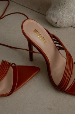 SOME Shoes Self Made - Tan