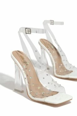 SOME Glamming Beauty - White Shoes