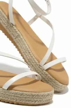 BBOO Cancun Oasis - White