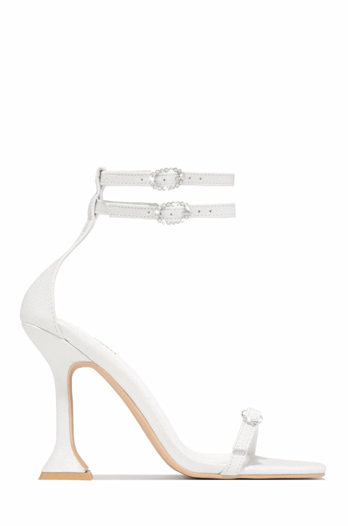 SOME Shoes Iriel - White