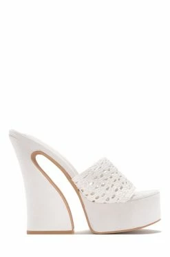 SOME Cataleya - Bone Shoes