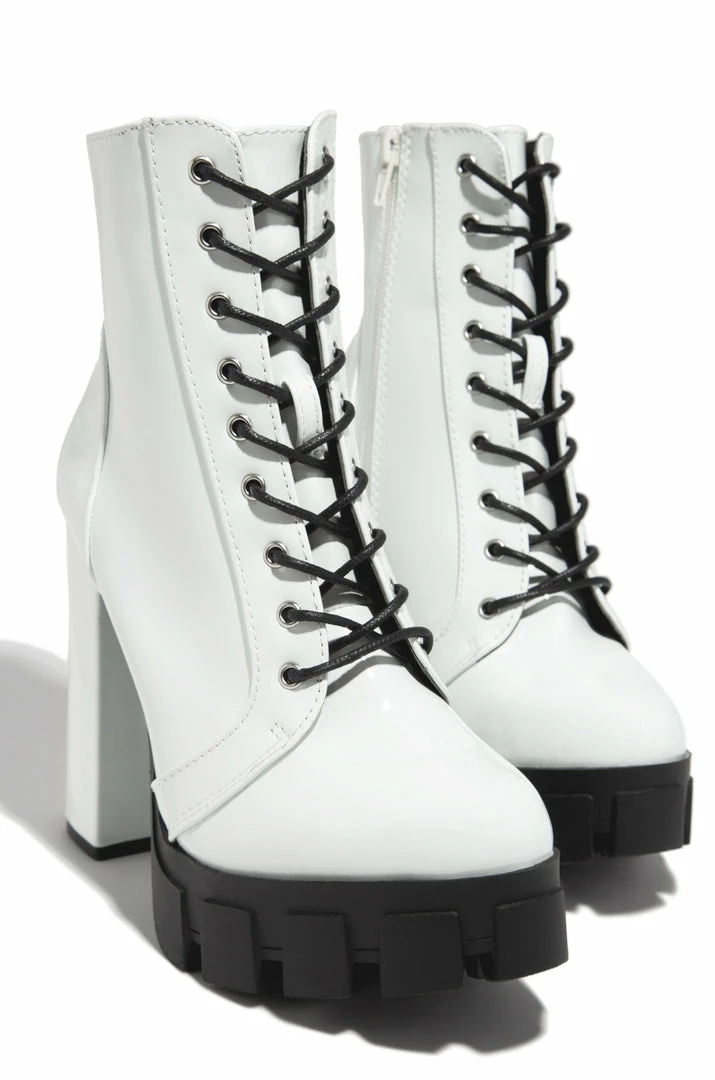 WDIVA Alysha - White Shoes