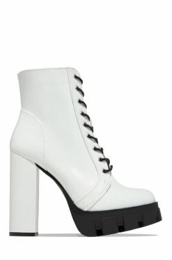 WDIVA Alysha - White Shoes