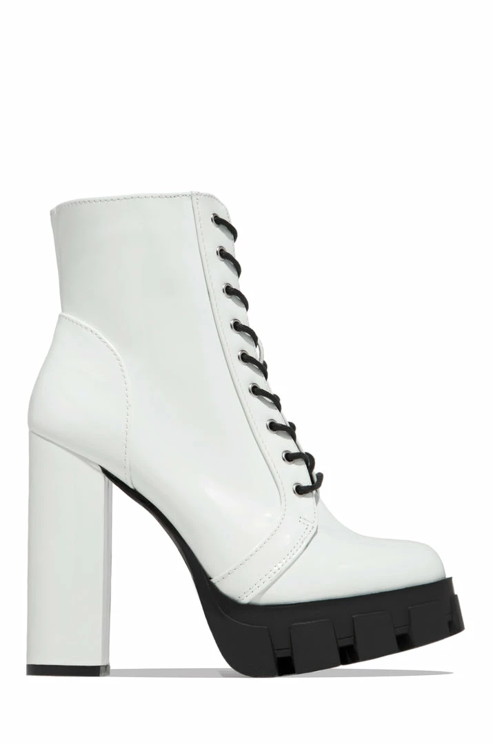 WDIVA Alysha - White Shoes