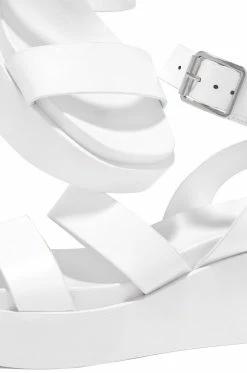 QUPD Shoes Weekend Brunch - White